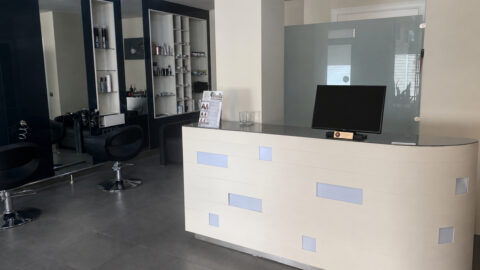 Instalación TPV Peluquería Actual Instalación TPV Peluquería Actual